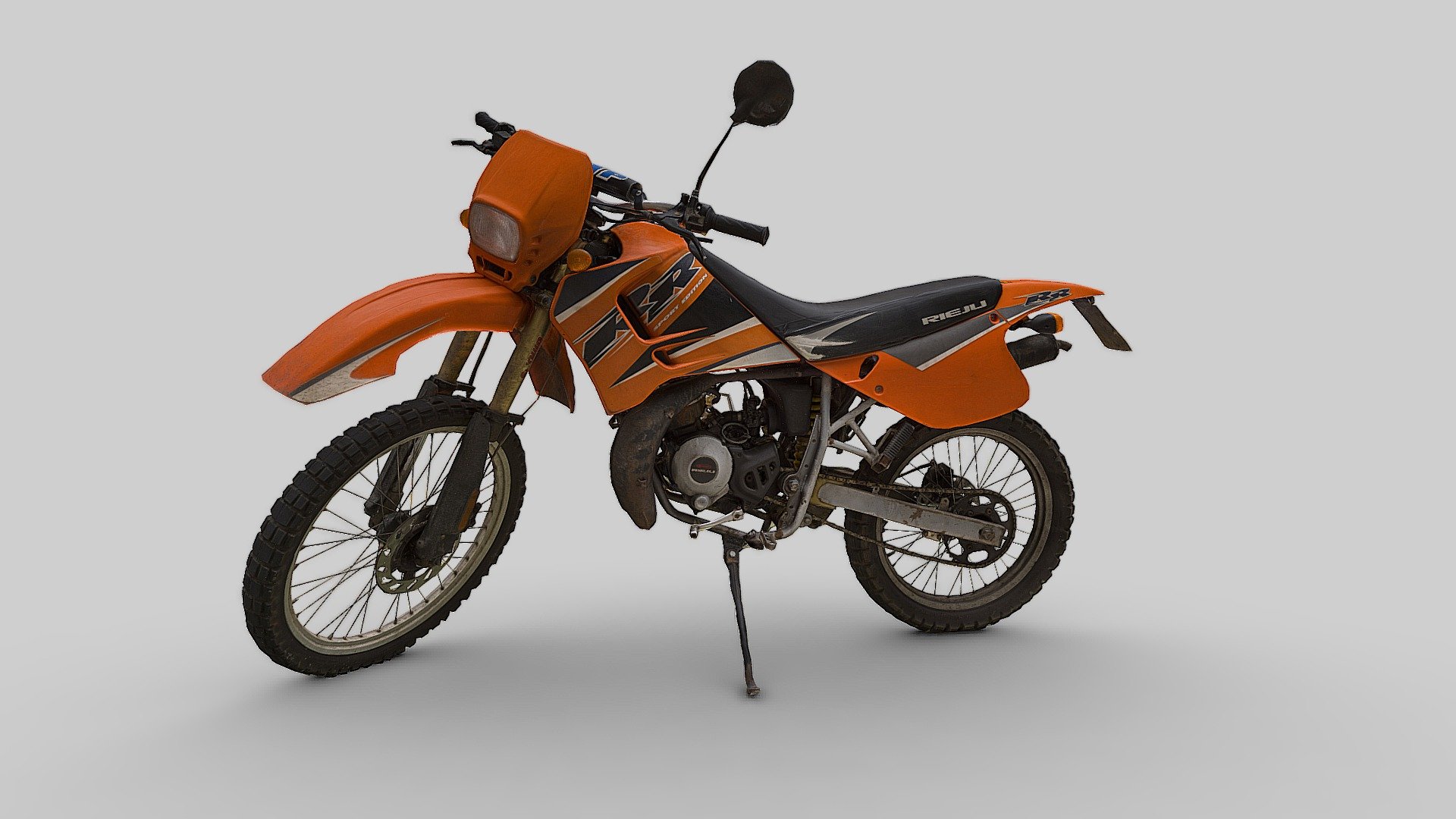 Rieju RR Sport Edition
Year:   2006
Category:   Enduro / offroad
Photogrammetry of this famous enduro motorbike from Rieju, a spanish brand creating motorbikes since 1934